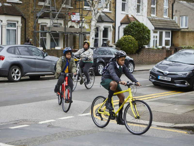 Bikeability's tips for cycling with children on roads - Frog Bikes blog